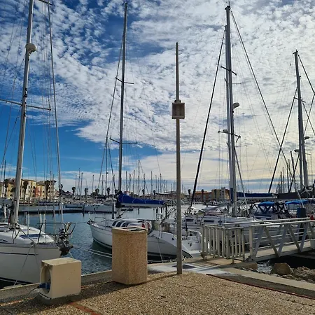 Apartment T2 A Port Leucate, Piscine, Parking, Proche - Fr-1-798-8 *
