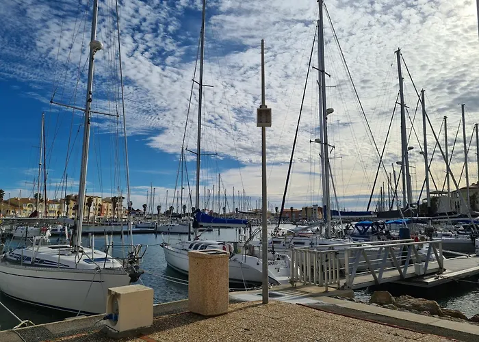 شقة T2 A Port Leucate, Piscine, Parking, Proche - Fr-1-798-8 *